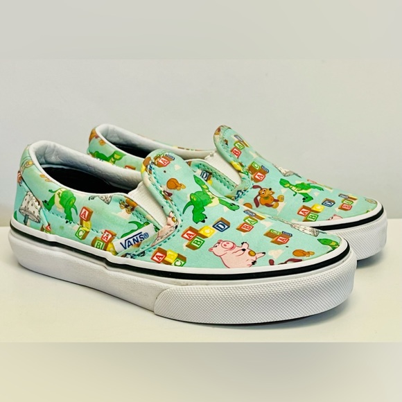 Vans x Disney Toy Story Limited Edition Slip-Ons - Picture 3 of 7